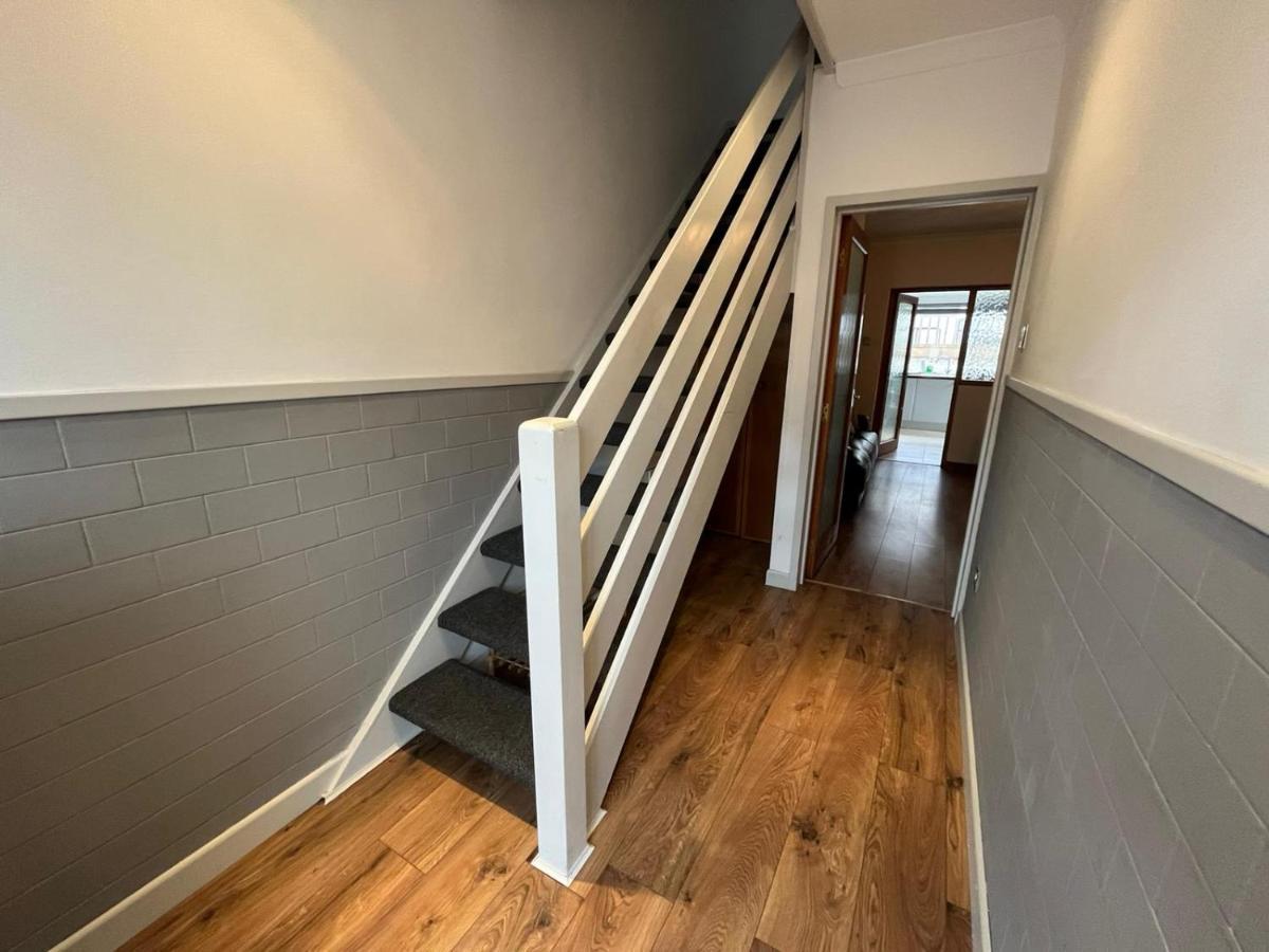 Access To Private Gym Room, 3 Bedrooms, Close To The City Swansea Extérieur photo
